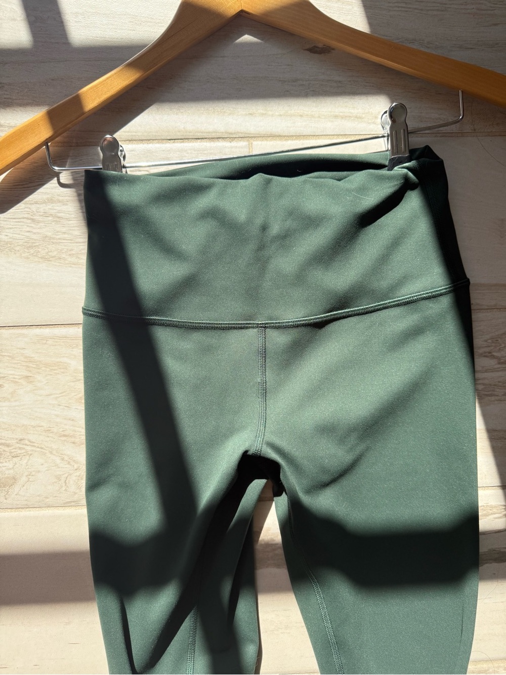 Lululemon wunder train tights size 6 length 28